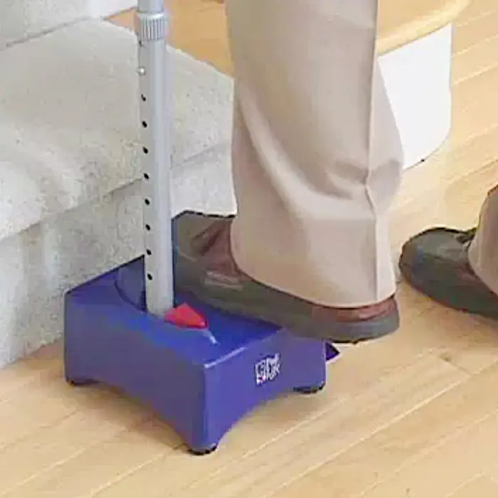 https://www.thesuperboo.com/wp-content/uploads/2019/02/Stair-Aid-For-Elderly.jpg.webp
