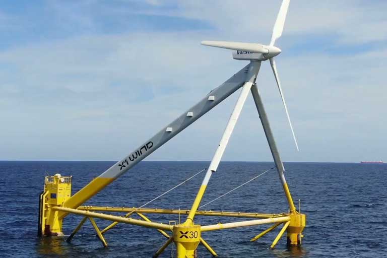 Innovative triangular floating platform of the X90.